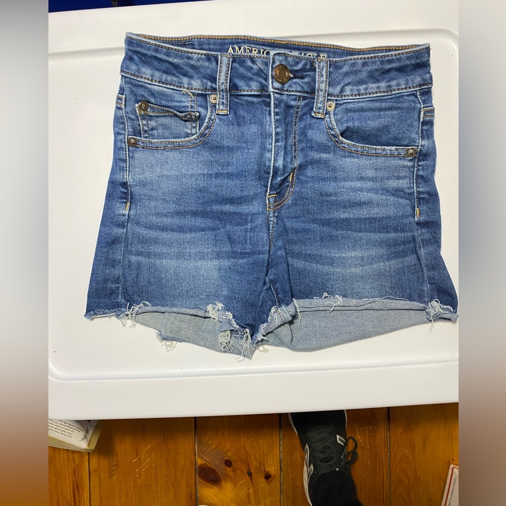 American Eagle Outfitters Women's Shorts Blue Denim Size 4 EUC